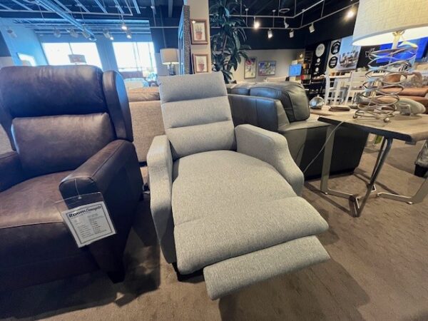 Elran H0992 chair