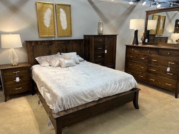 Winslow Amish bedroom collection from Buss Woodcraft